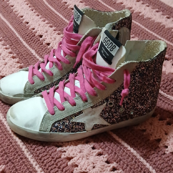 Rare GoldenGoose - Picture 1 of 3